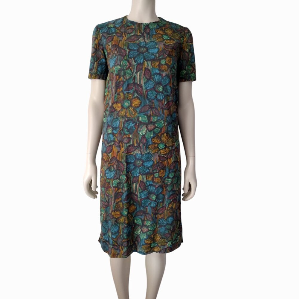 Vintage 1950s Casual Blue Floral Cotton Short Sleeve Shift House Dress